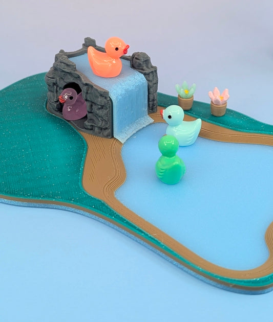 Mini Duck Playset with 20 Ducks