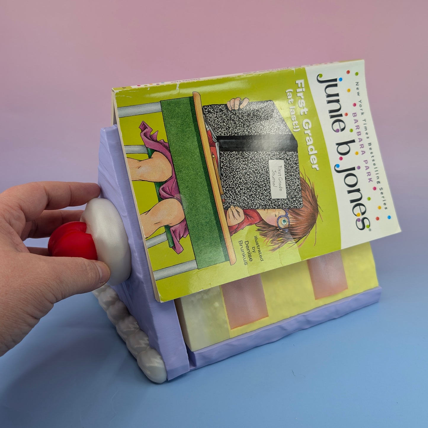 Layer Cake Book Holder - Pastel Slice with Hidden Storage Compartment ✨