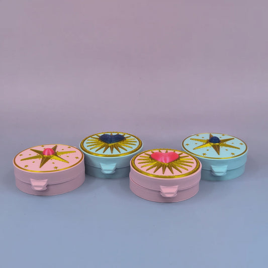 90s Nostalgia Compact Case — Mirror + Felt-Lined Keepsake Compact ✨